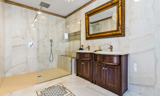 Resale - Villa -
Ciudad Quesada - Ciudad Quesada - Town