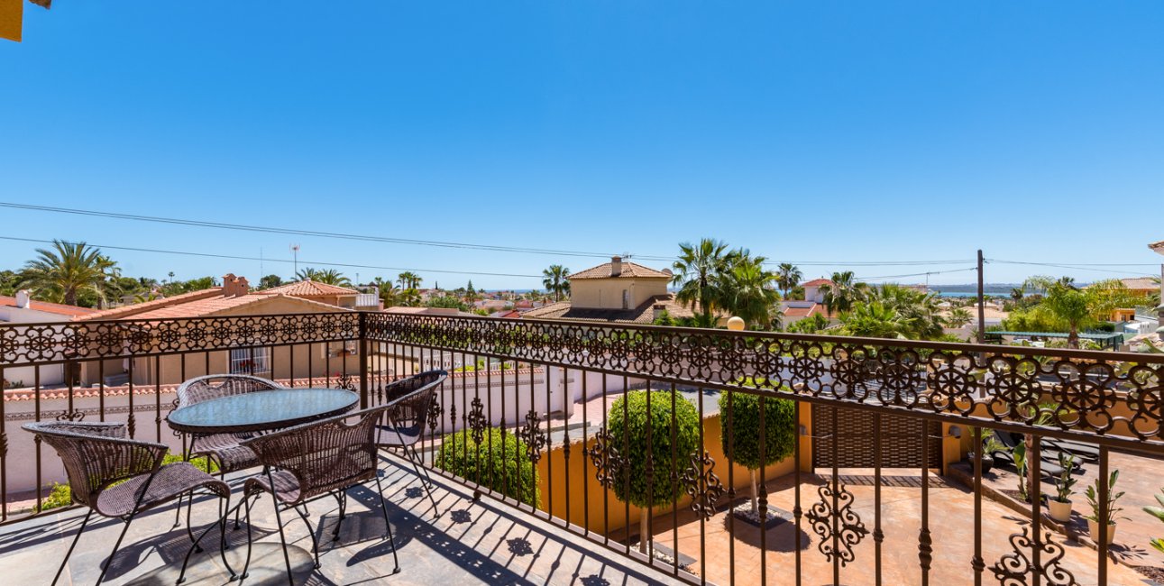 Resale - Villa -
Ciudad Quesada - Ciudad Quesada - Town