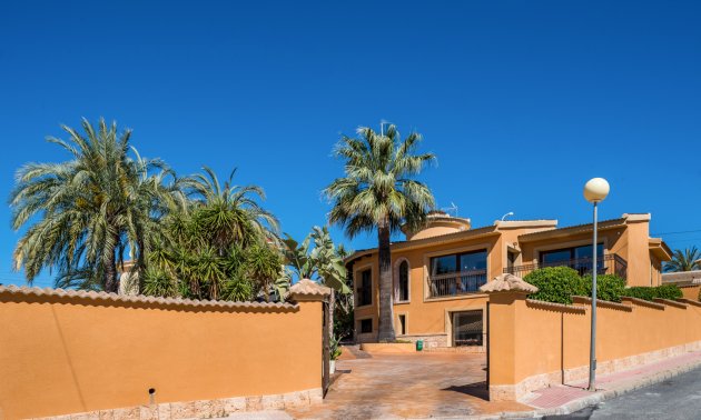 Resale - Villa -
Ciudad Quesada - Ciudad Quesada - Town