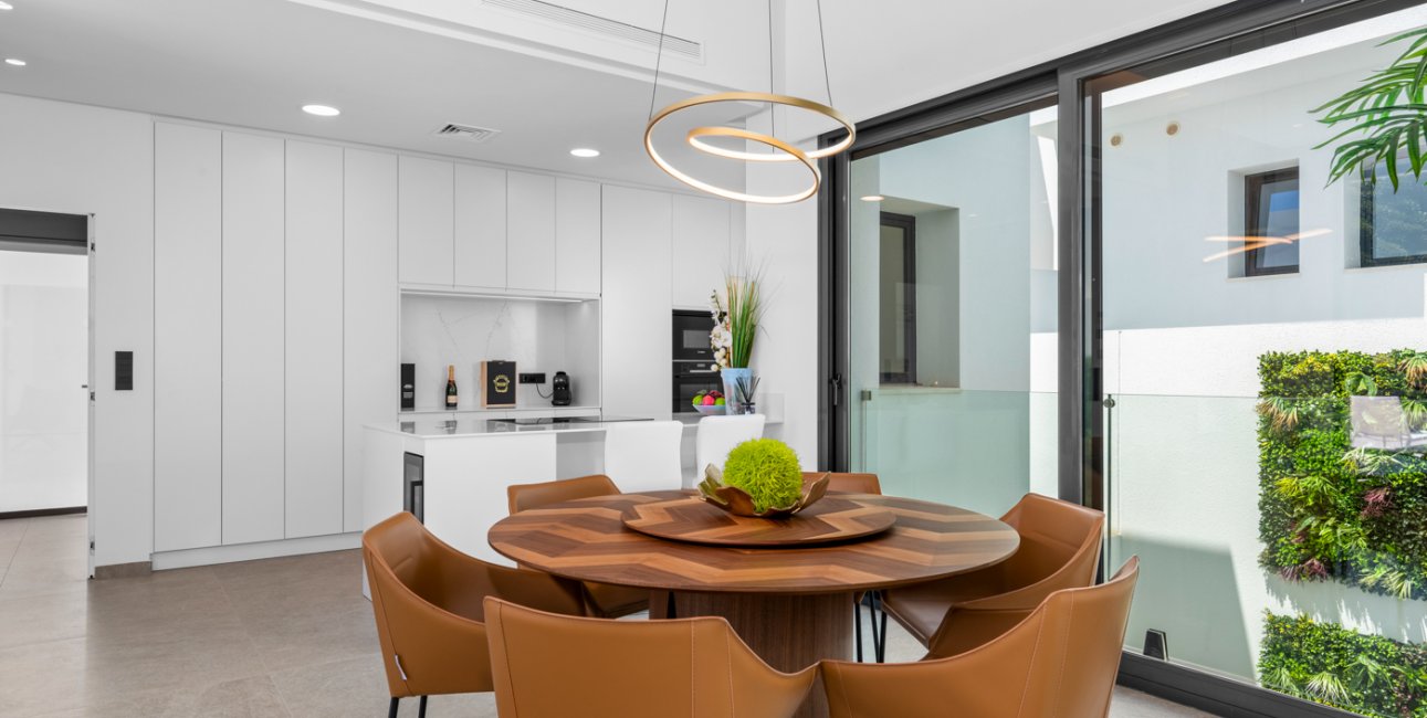 Resale - Villa -
El Campello - El Amerador