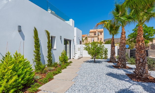 Resale - Villa -
El Campello - El Amerador