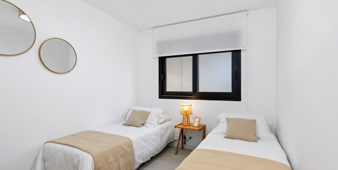 Resale - Villa -
Torrevieja - El Chaparral