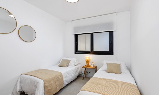 Resale - Villa -
Torrevieja - El Chaparral