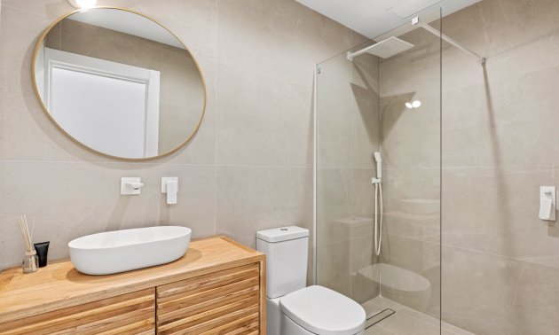 Resale - Villa -
Torrevieja - El Chaparral