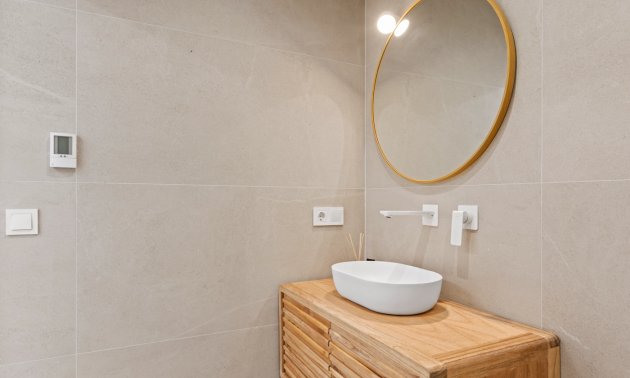 Resale - Villa -
Torrevieja - El Chaparral