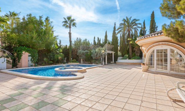 Resale - Villa -
Ciudad Quesada - Doña Pepa