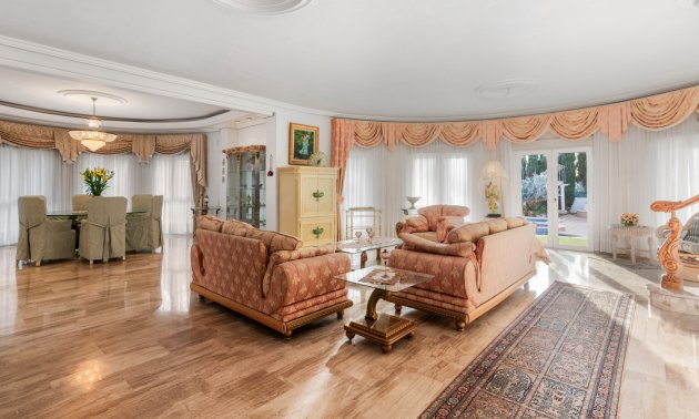 Resale - Villa -
Ciudad Quesada - Doña Pepa