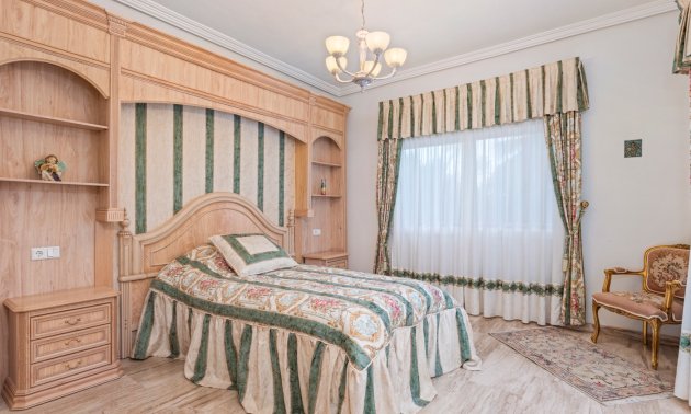 Resale - Villa -
Ciudad Quesada - Doña Pepa