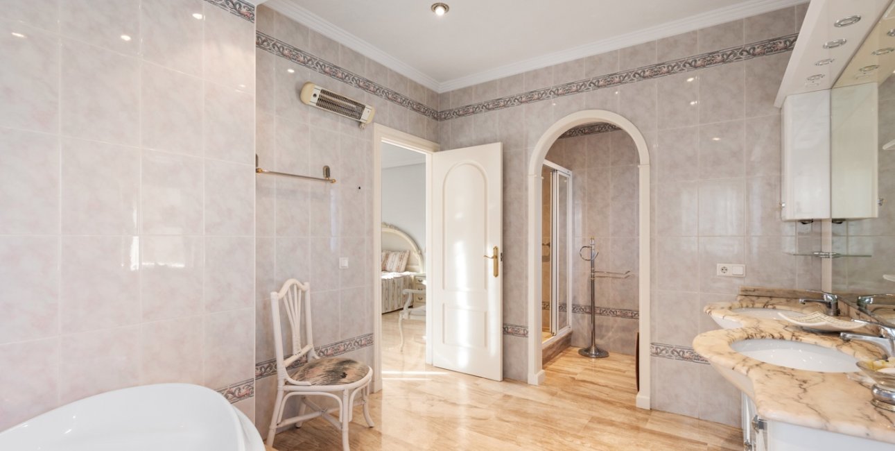 Resale - Villa -
Ciudad Quesada - Doña Pepa