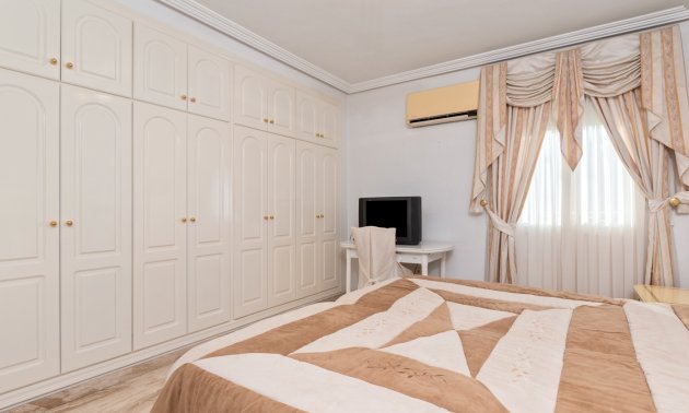 Resale - Villa -
Ciudad Quesada - Doña Pepa