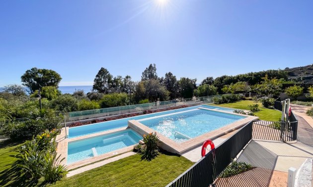 Rynek wtórny - Mieszkanie  -
Villajoyosa - Playas del Torres