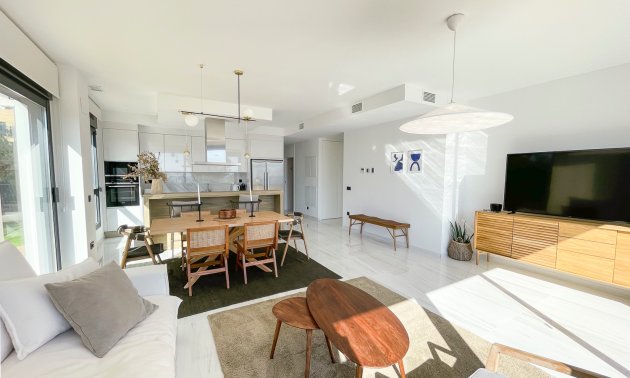 Rynek wtórny - Mieszkanie  -
Villajoyosa - Playas del Torres