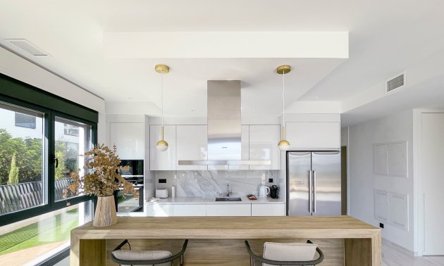 Rynek wtórny - Mieszkanie  -
Villajoyosa - Playas del Torres