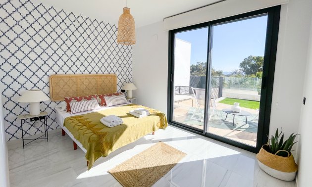 Rynek wtórny - Mieszkanie  -
Villajoyosa - Playas del Torres