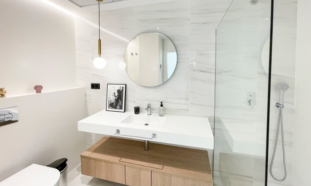 Rynek wtórny - Mieszkanie  -
Villajoyosa - Playas del Torres