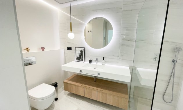 Rynek wtórny - Mieszkanie  -
Villajoyosa - Playas del Torres