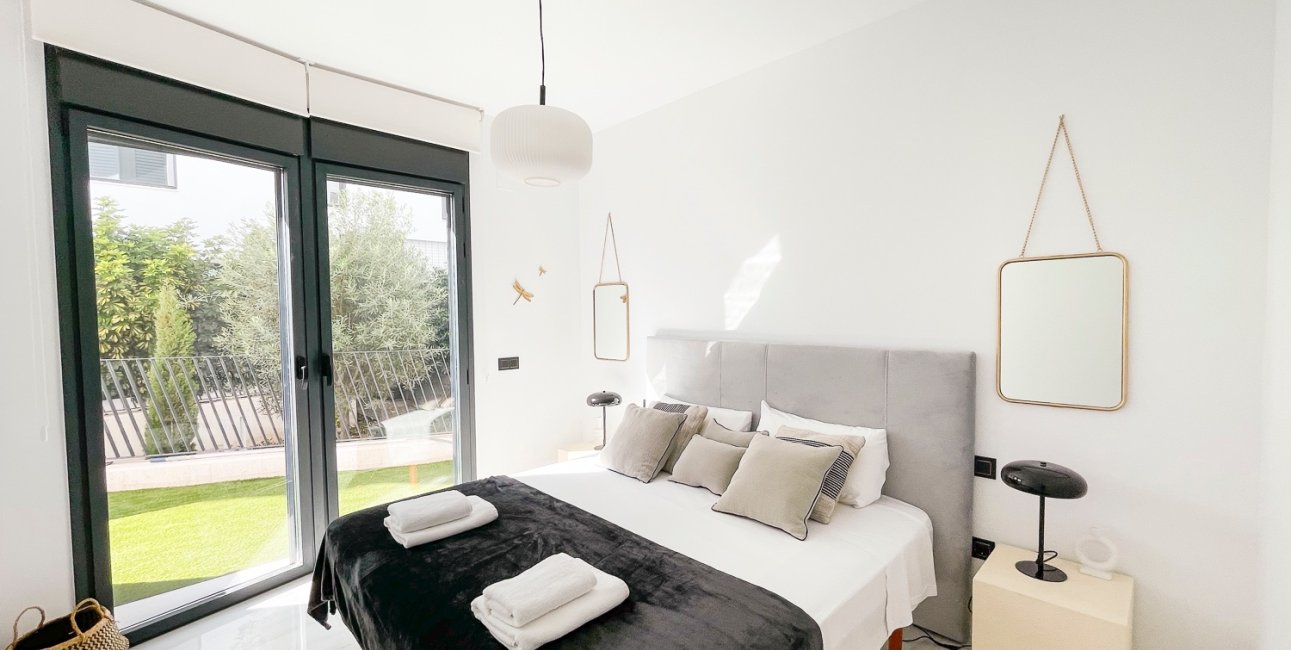 Rynek wtórny - Mieszkanie  -
Villajoyosa - Playas del Torres