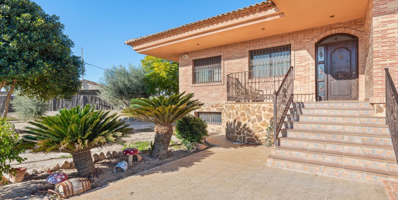 Resale - Country House -
Beniel - Beniel - Country