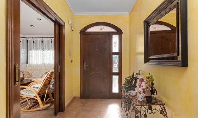 Resale - Country House -
Beniel - Beniel - Country