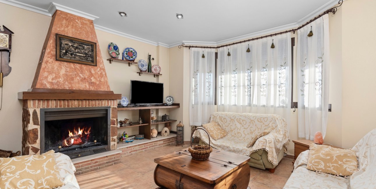 Resale - Country House -
Beniel - Beniel - Country