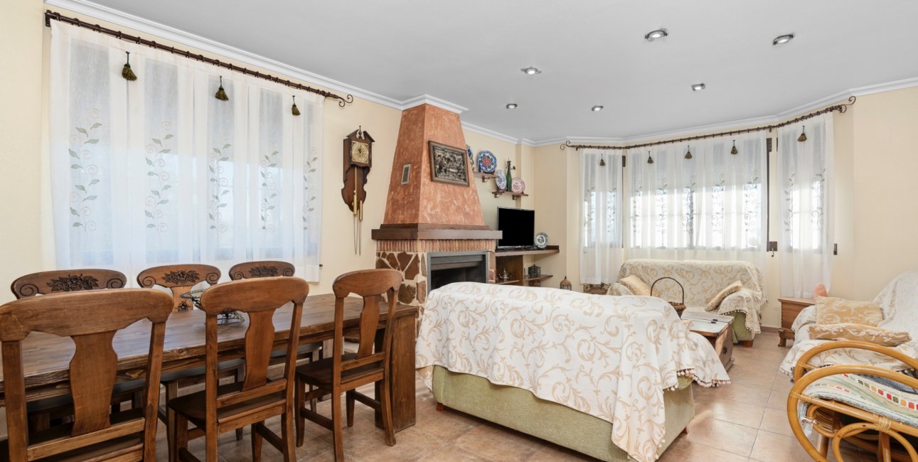 Resale - Country House -
Beniel - Beniel - Country