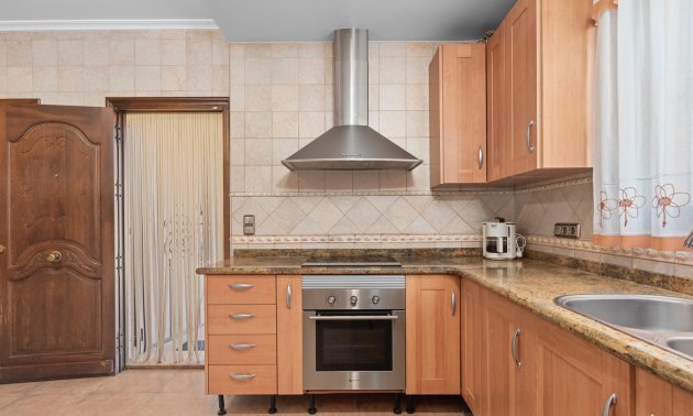 Resale - Country House -
Beniel - Beniel - Country