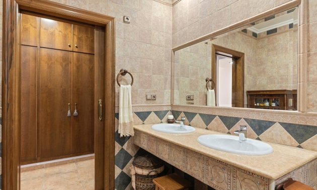 Resale - Country House -
Beniel - Beniel - Country