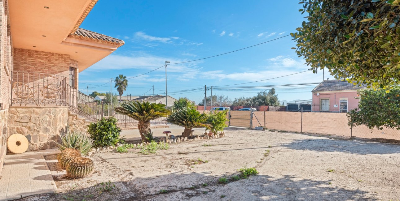 Resale - Country House -
Beniel - Beniel - Country