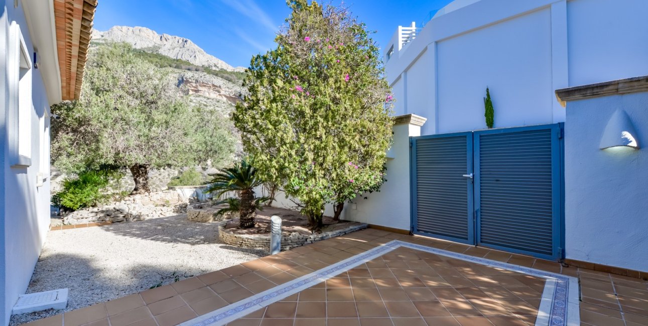 Reventa - Villa -
Altea - Sierra de Altea