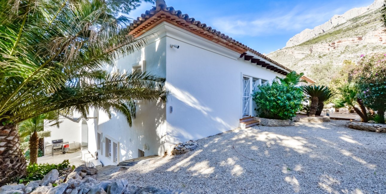 Reventa - Villa -
Altea - Sierra de Altea