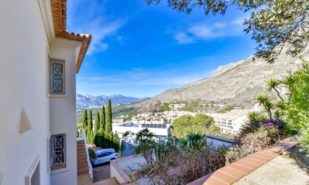 Reventa - Villa -
Altea - Sierra de Altea
