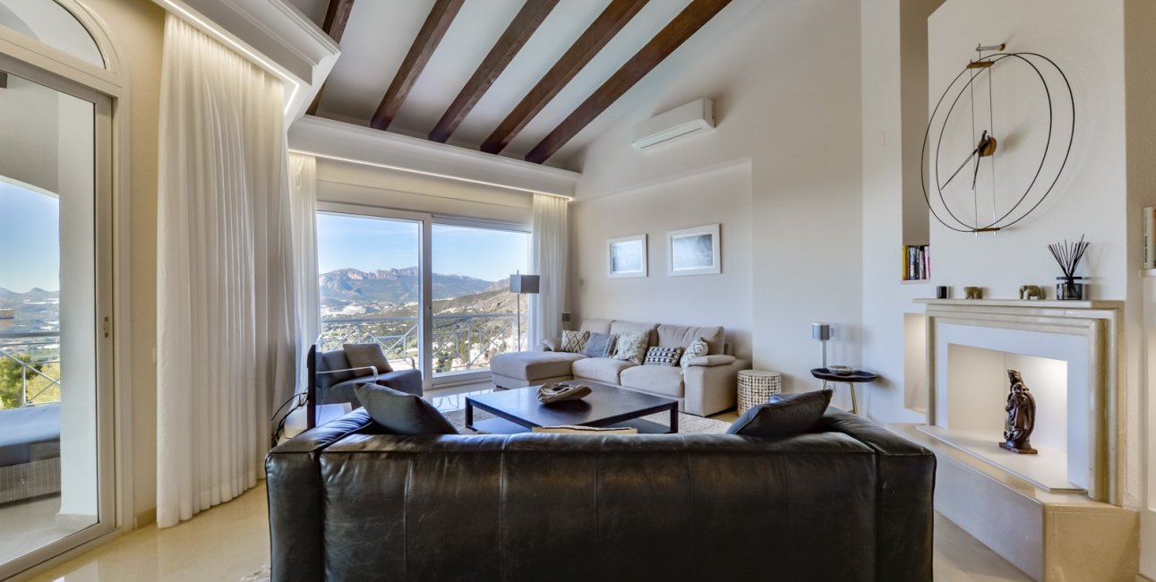 Reventa - Villa -
Altea - Sierra de Altea