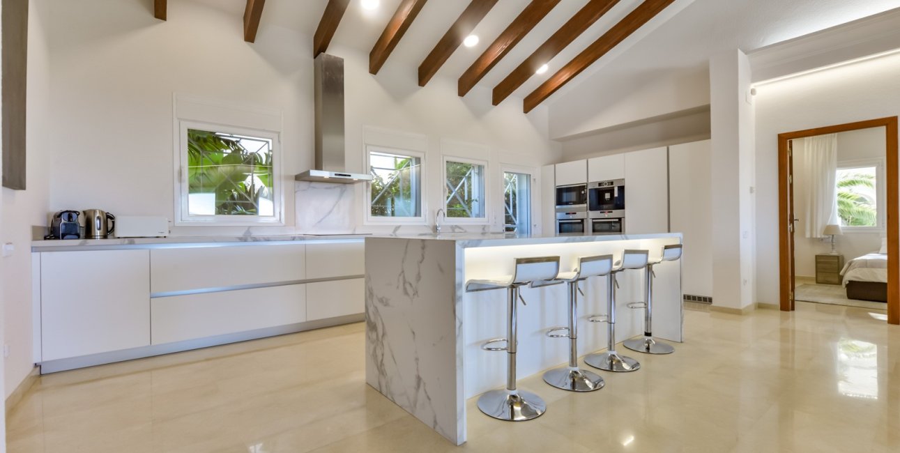 Reventa - Villa -
Altea - Sierra de Altea