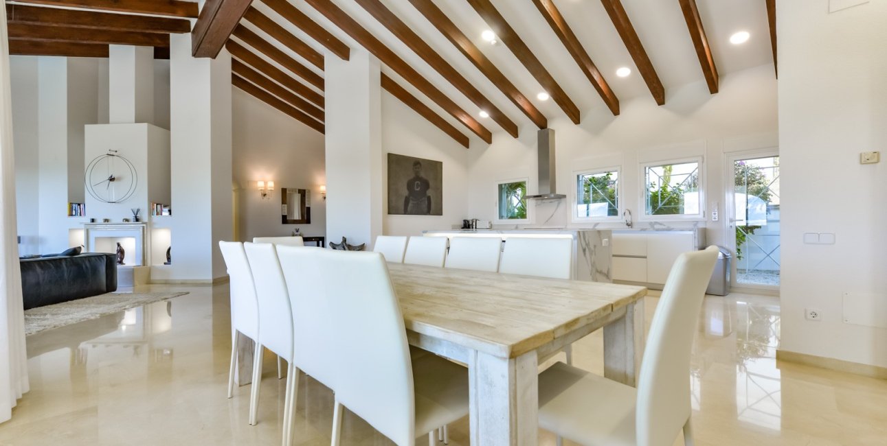 Reventa - Villa -
Altea - Sierra de Altea