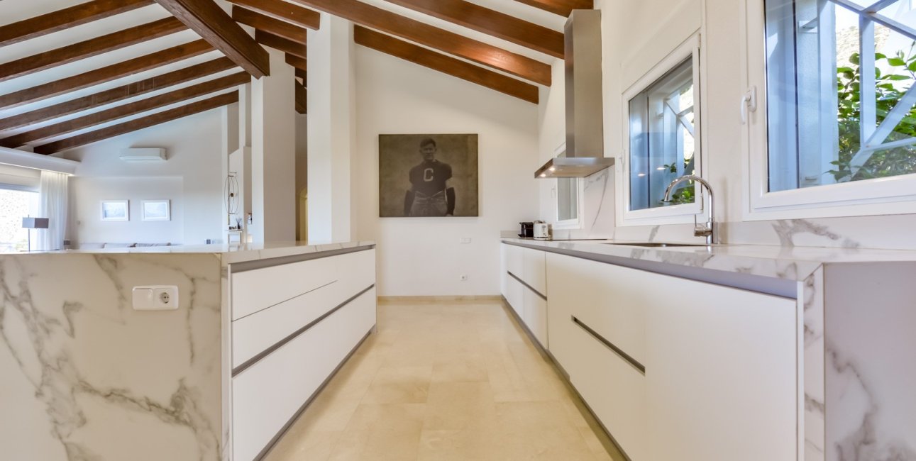 Reventa - Villa -
Altea - Sierra de Altea