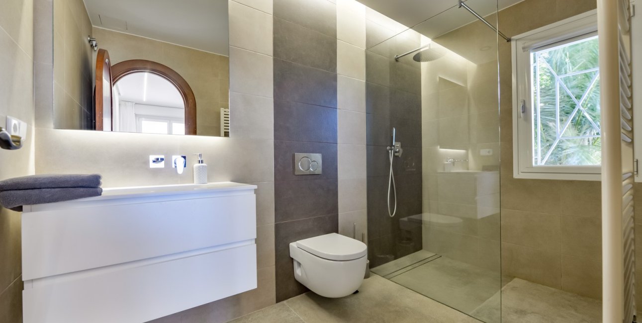 Reventa - Villa -
Altea - Sierra de Altea