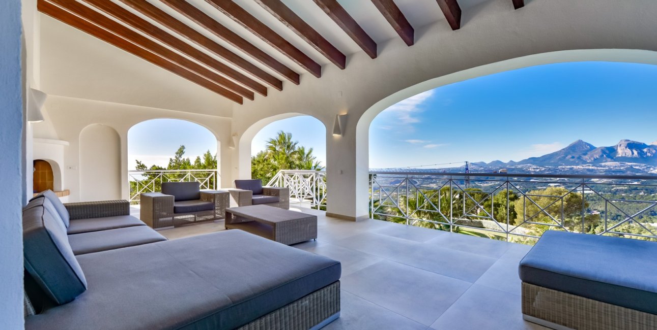 Reventa - Villa -
Altea - Sierra de Altea