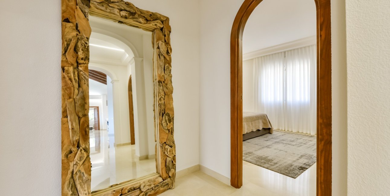 Reventa - Villa -
Altea - Sierra de Altea