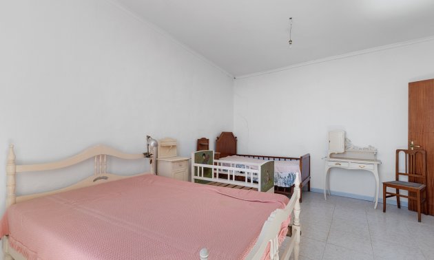 Resale - Country House -
Orihuela - Raiguero de Bonanza