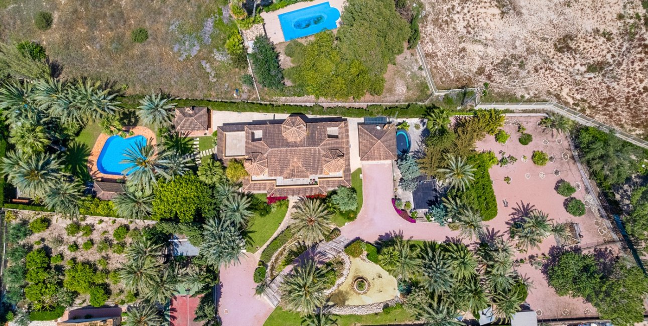 Resale - Country House -
Elche - Elche - Country