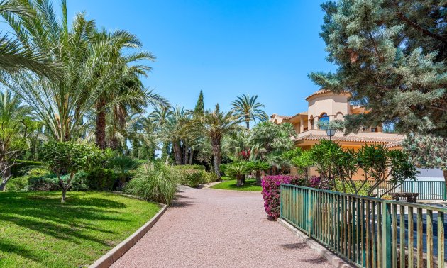 Resale - Country House -
Elche - Elche - Country