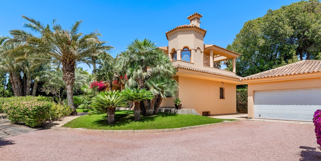 Resale - Country House -
Elche - Elche - Country