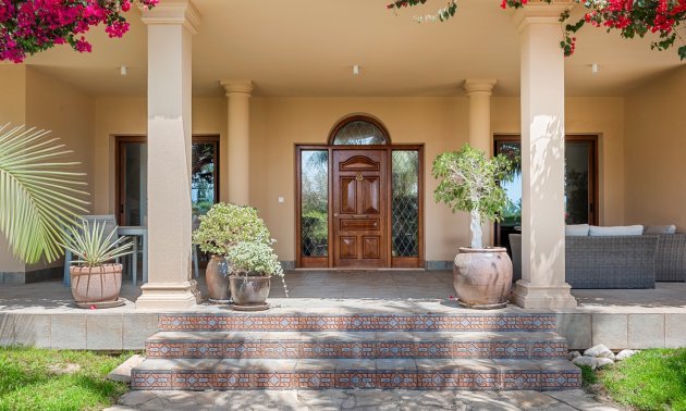 Resale - Country House -
Elche - Elche - Country