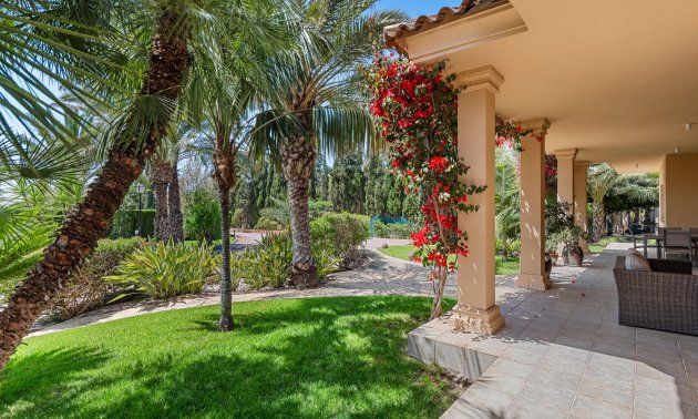 Resale - Country House -
Elche - Elche - Country