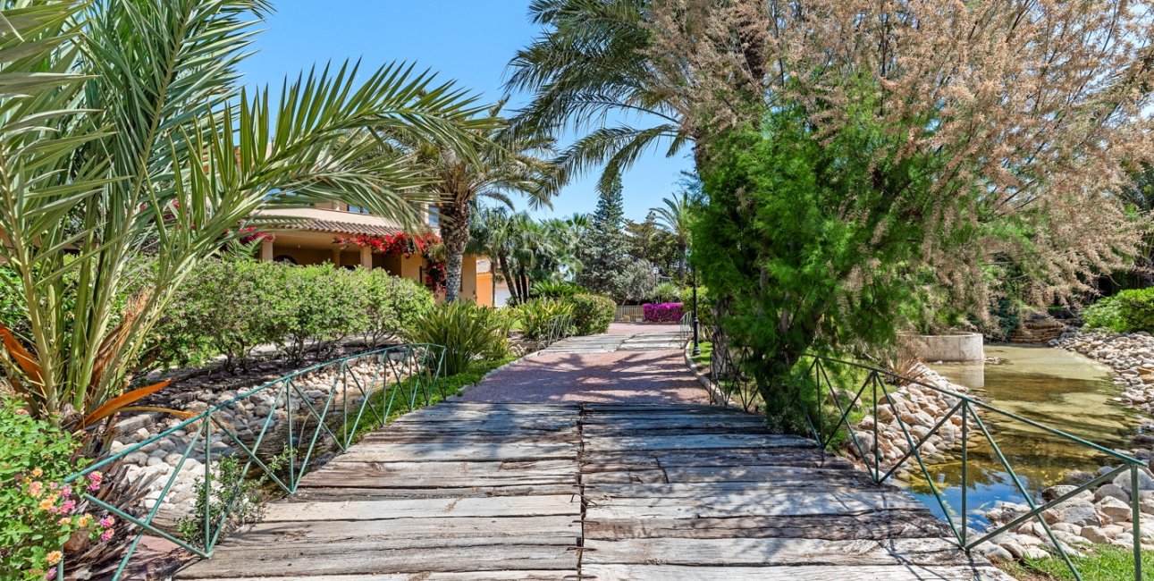 Resale - Country House -
Elche - Elche - Country