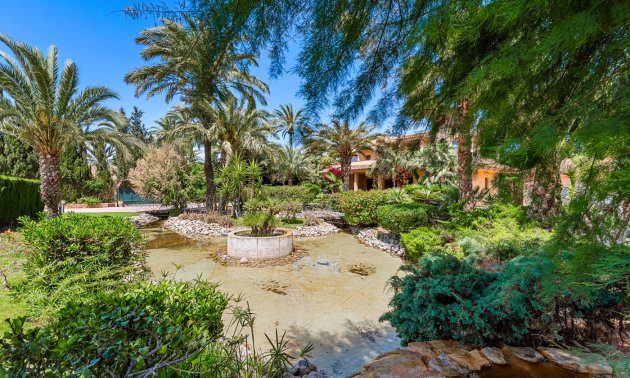 Resale - Country House -
Elche - Elche - Country