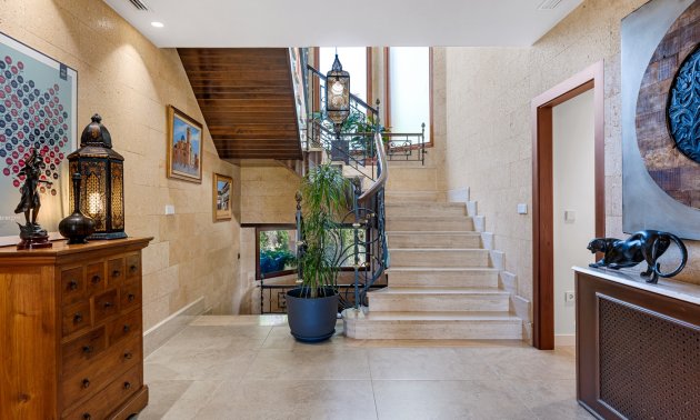 Resale - Country House -
Elche - Elche - Country