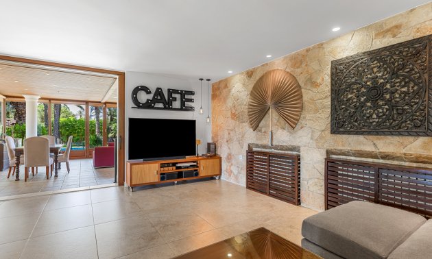 Resale - Country House -
Elche - Elche - Country