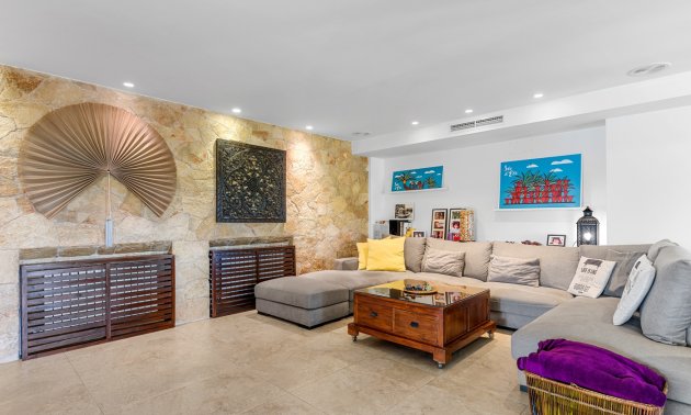 Resale - Country House -
Elche - Elche - Country