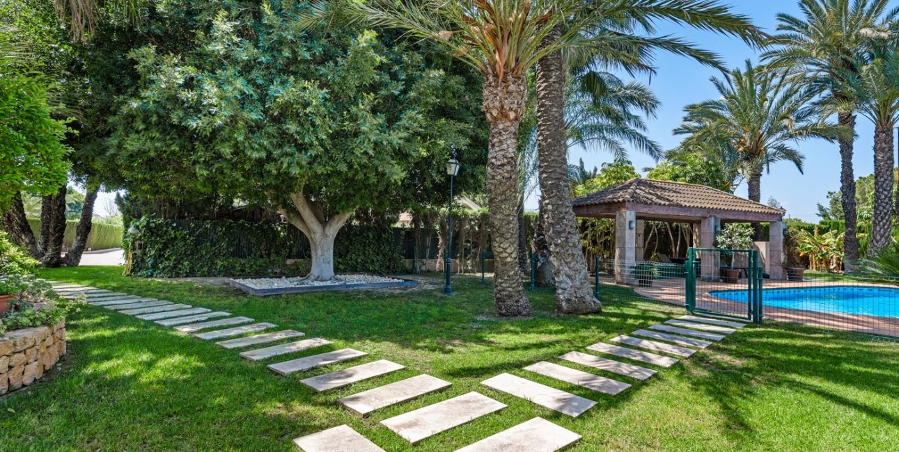 Resale - Country House -
Elche - Elche - Country